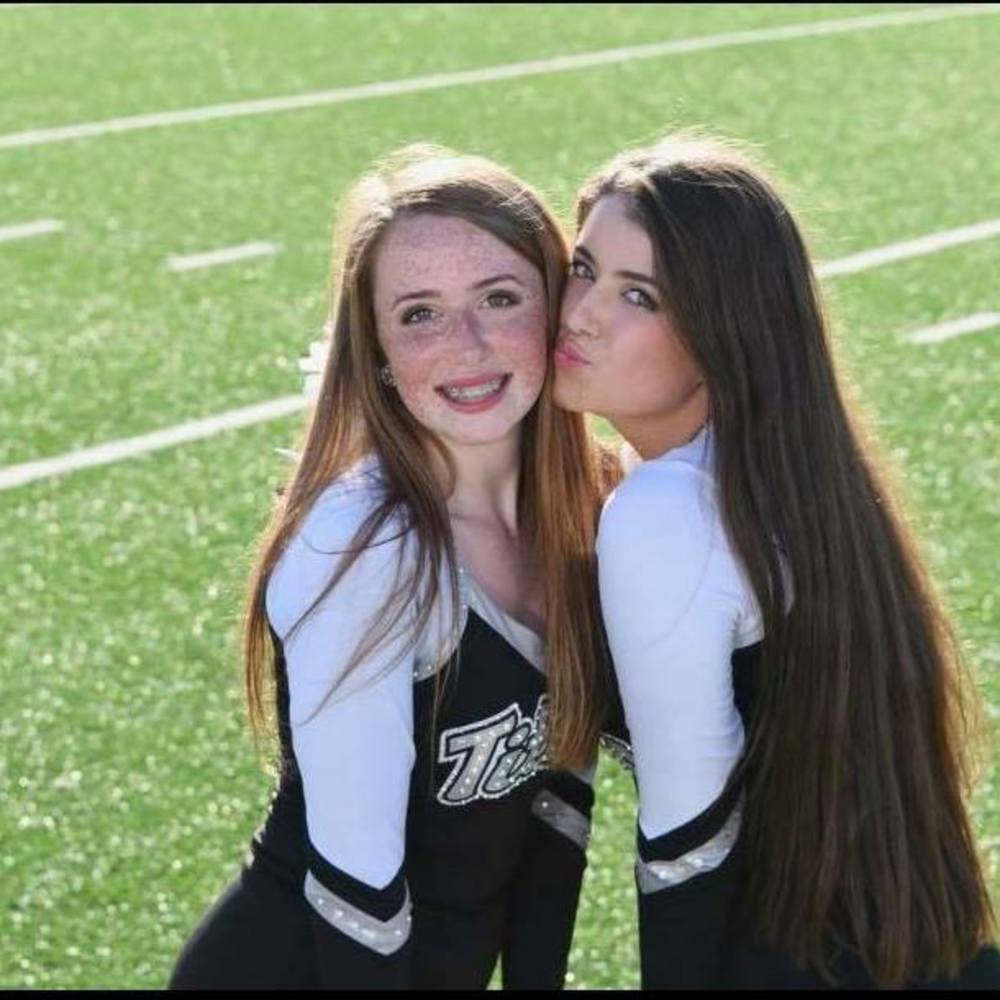 Meet your Posher, Kelli